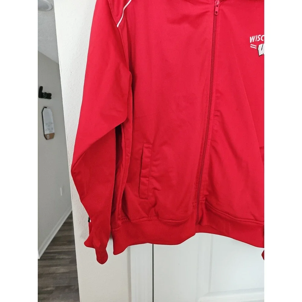 AS Sports Wisconsin Badgers Track Jacket Mens 2XL Red Full Zip‎ Embroidered Logo